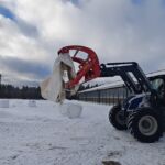 Keltec paalileikkuri Paalileikkuri irrottaa muovit ja halkaisee paalin